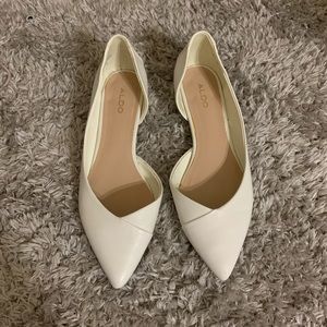 Aldo White Pointed Flats Gold Heel